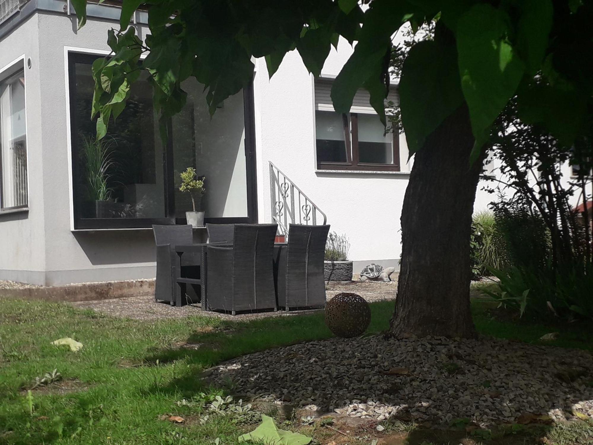 Ferienwohnung Goettert - Haus Erika Beckingen Ngoại thất bức ảnh